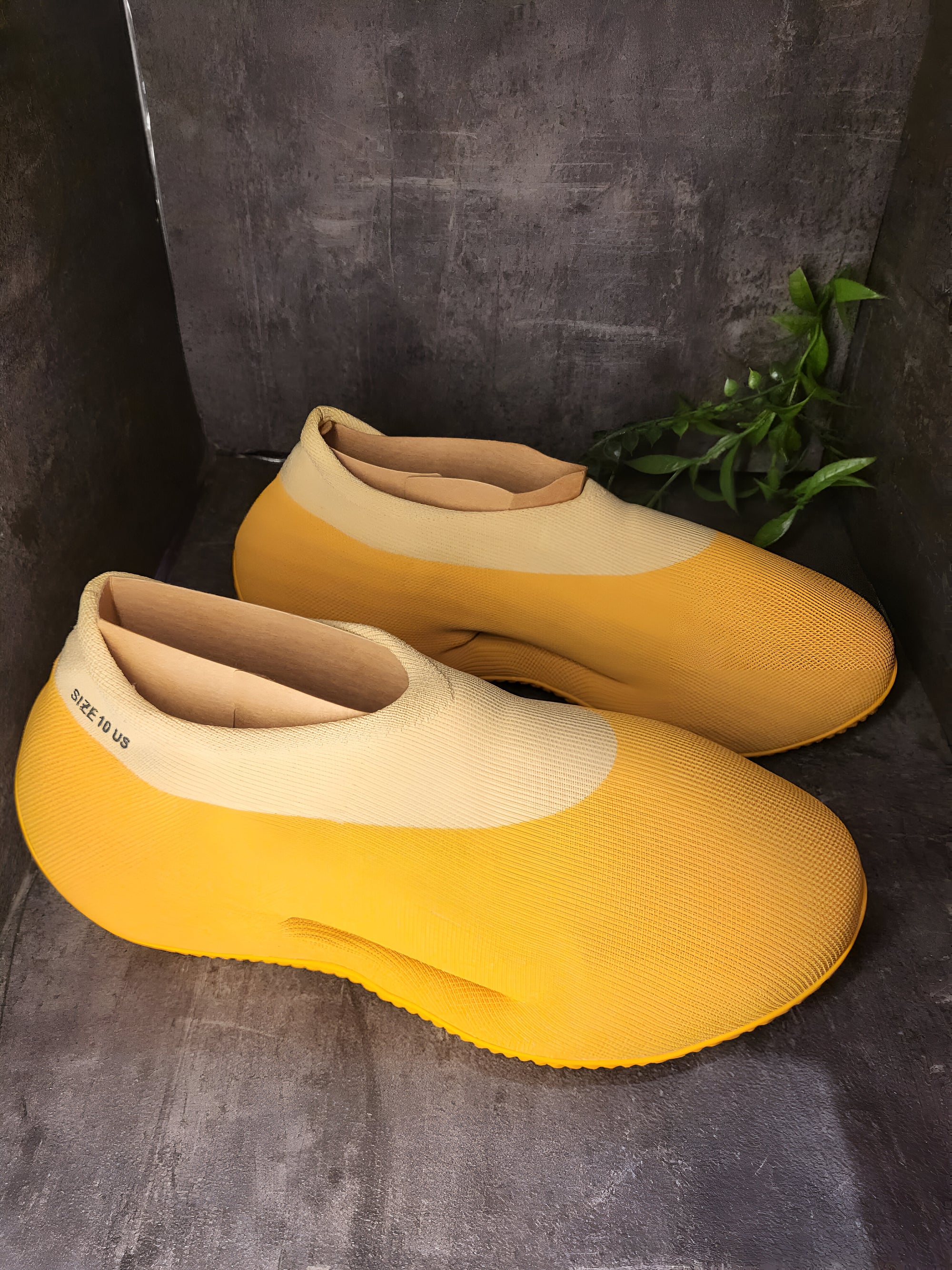 Yeezy Knit RNR "Sulfur"