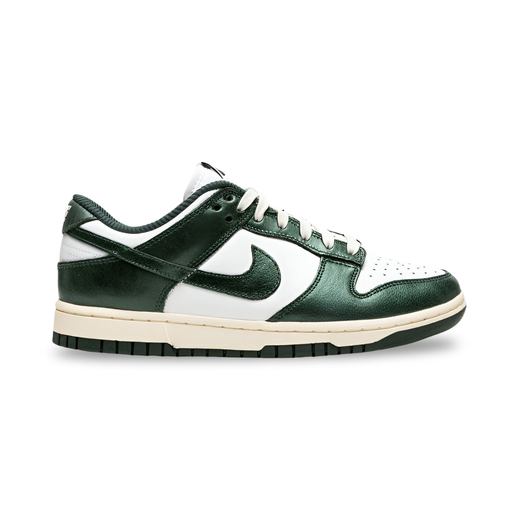 Nike Dunk Low "Vintage Green"