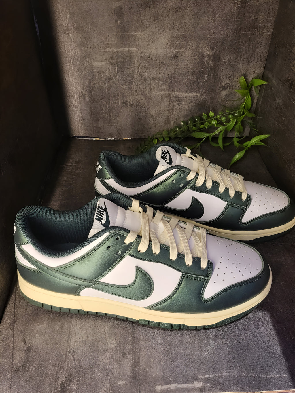 Nike Dunk Low "Vintage Green"